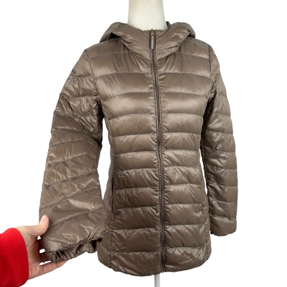 Uniqlo Waterproof Ultralight Feather Down Hooded Puffer Jacket 139037 Quilt XS - Picture 5 of 16